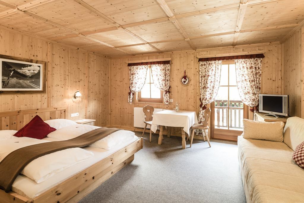 Hotel Oberraindlhof Senales/Schnals 객실 사진